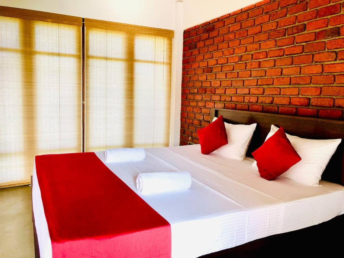Lolu Village Resort Anuradhapura Esterno foto